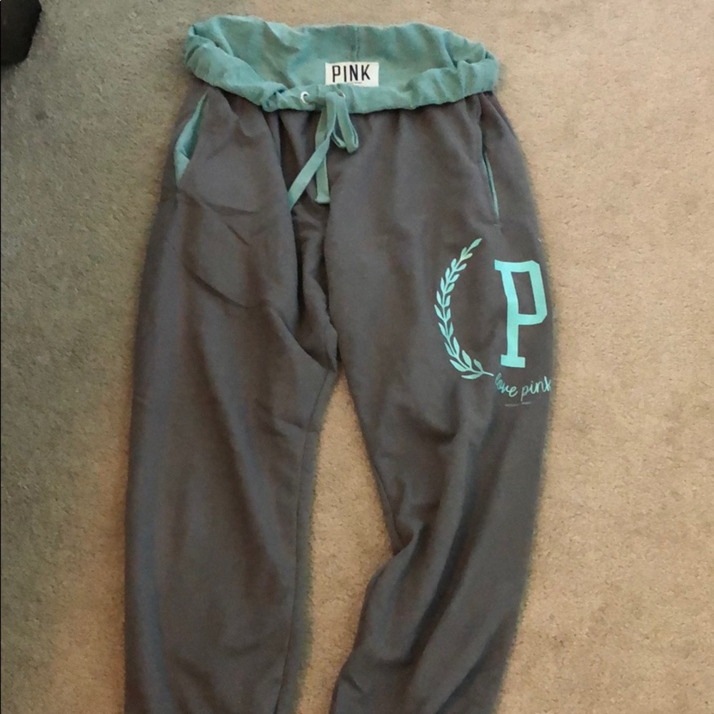 Victoria’s Secret jogger capris
